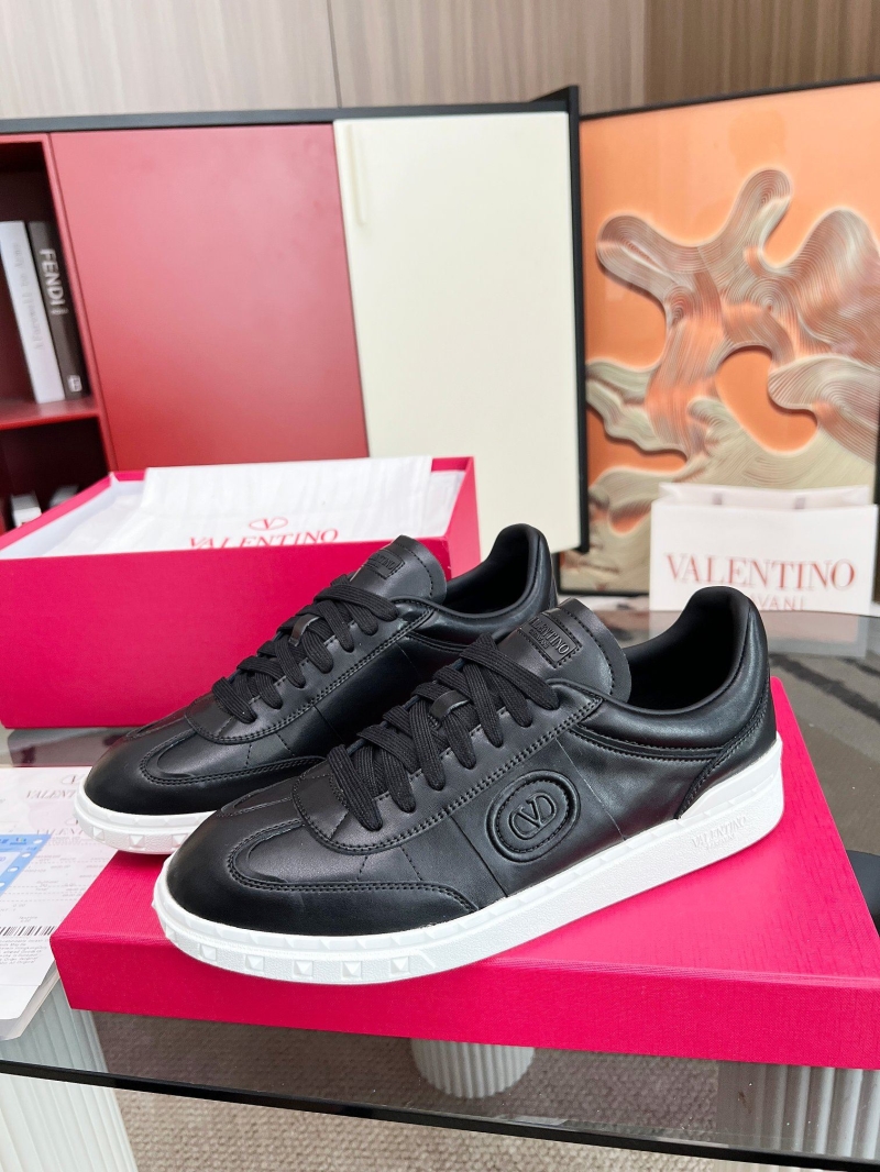 Valentino Sneakers